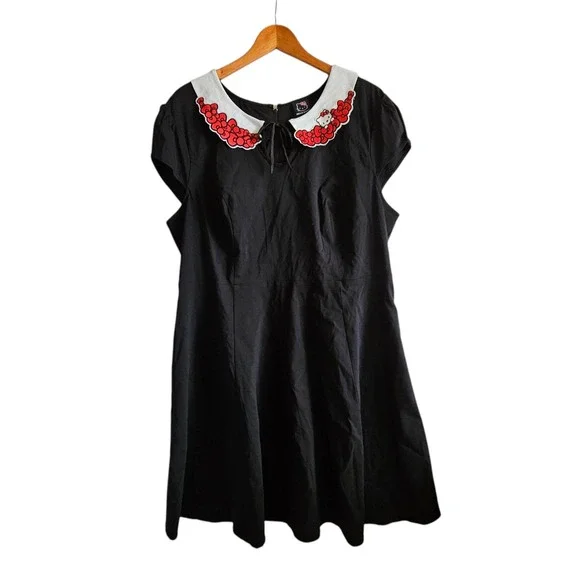 Torrid Hello Kitty Dress‎ Peter Pan Collar Fit Flare Black Size 20 NWT - Picture 3 of 15